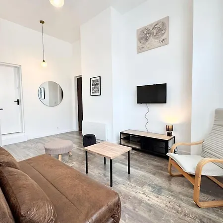 Joli T2 Esprit Loft Design & Confort